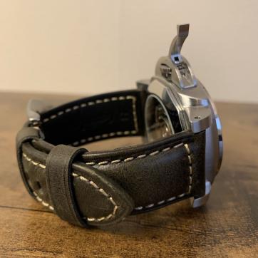 パネライ互換 24mm ビンテージダークグリーン アイボリーステッチ(男性用)｜売買されたオークション情報、yahooの商品情報をアーカイブ公開 - オークファン 男性用