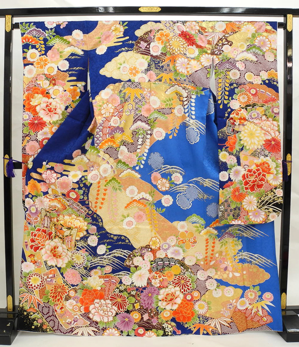 着物屋こころ□豪華振袖 駒刺繍 舞花文 暈し染め 銀彩 やまと誂製
