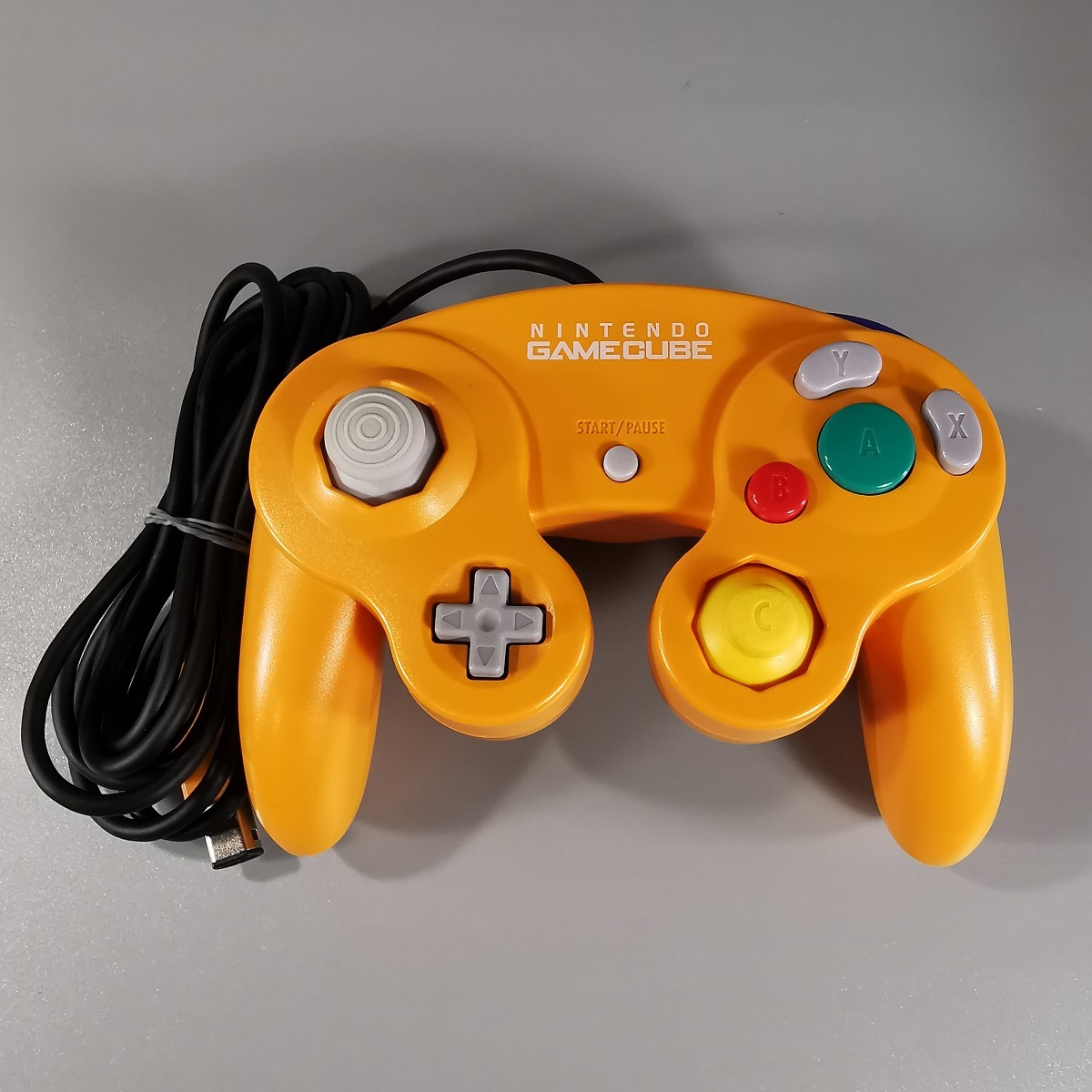 ゲームキューブ シルバー コントローラー４個 動作確認済 ソフト 12本付 Www Bozzo Cl