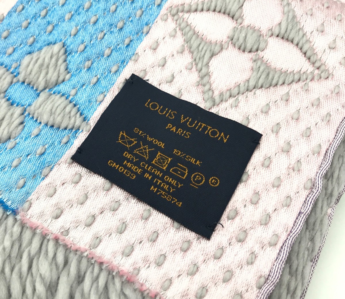 LOUIS VUITTON （ルイ ヴィトン）エシャルプ モノグラム クラシック