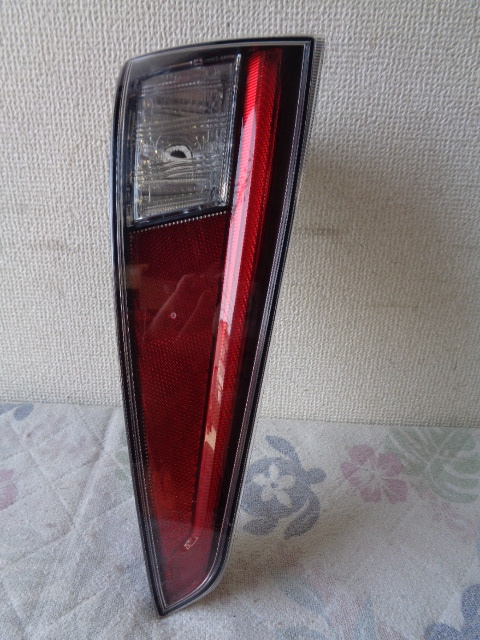 ③ プリウス　テールランプ左　ZVW50　ICHIKOH 47-78