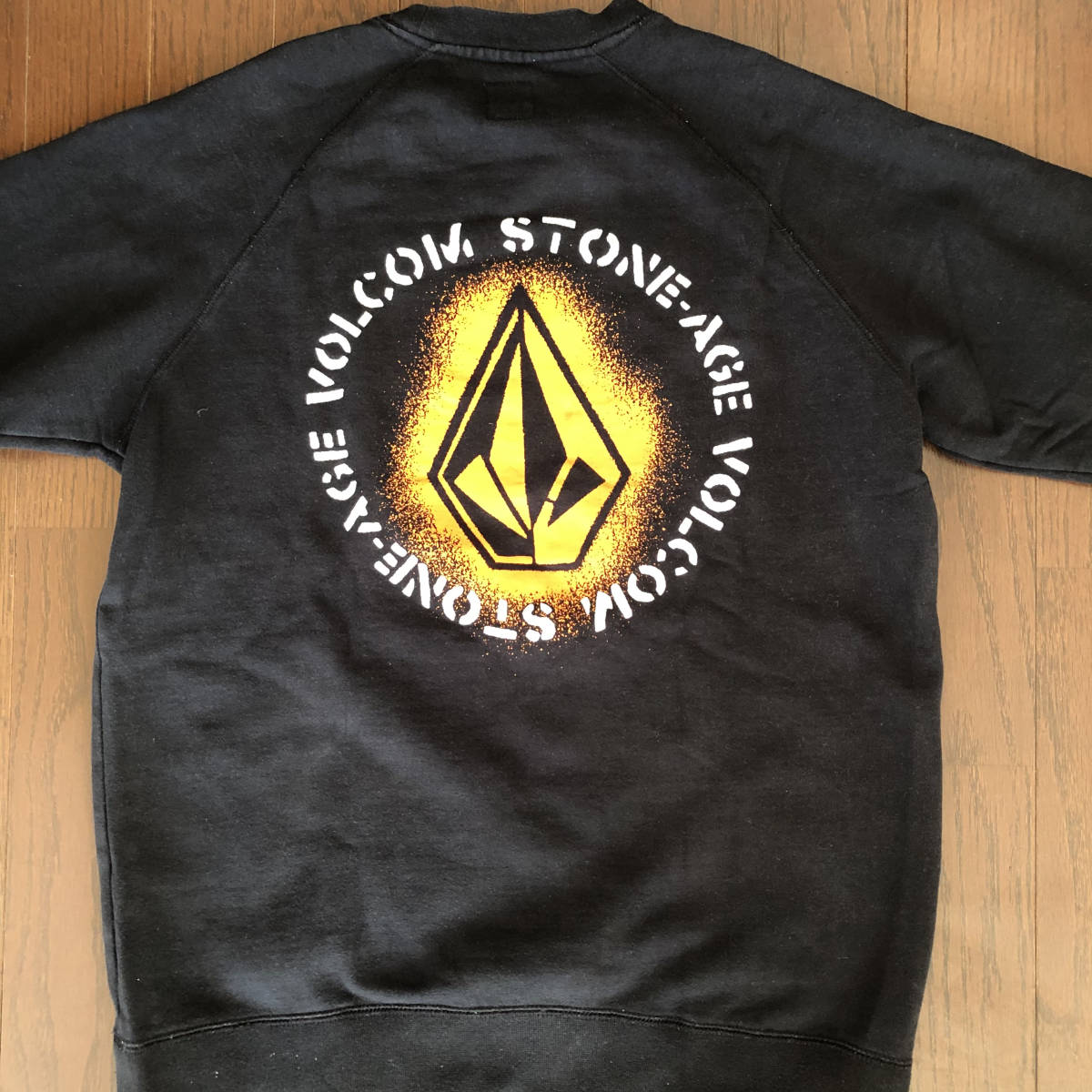 VOLCOM（ボルコム）トレーナー古着(トップス)｜売買されたオークション 