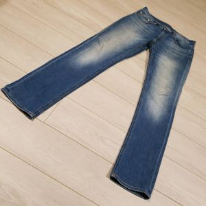 ジーユー ジーンズのヤフオク の相場 価格を見る ヤフオク のジーユー ジーンズのオークション売買情報は32件が掲載されています