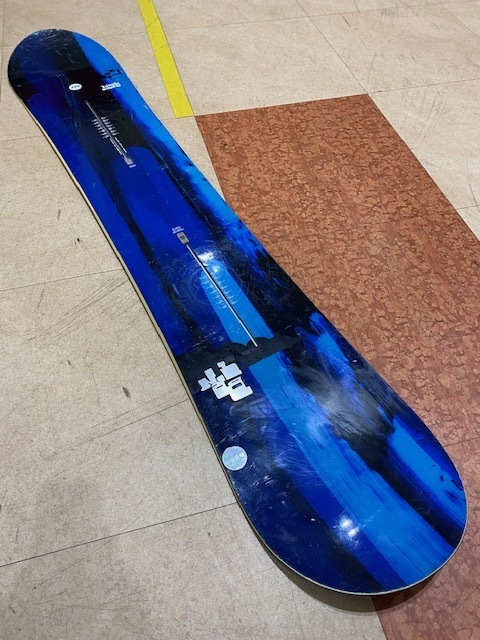 数量限定，大人気 2010年モデル スノーボード板のみ BURTON/バートン SUPER MODEL 155cm 店頭引取OK 札幌市清田区 653(155cm-160cm未満)｜売買されたオークション情報、yahooの商品情報をアーカイブ公開 - オークファン オールラウンド