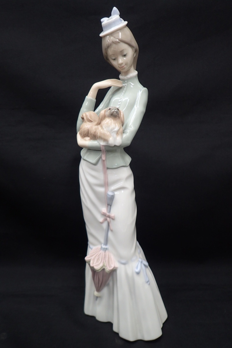 LLADRO リヤドロ NAO ナオ 猫 リボン 置物 陶器 フィギュリン