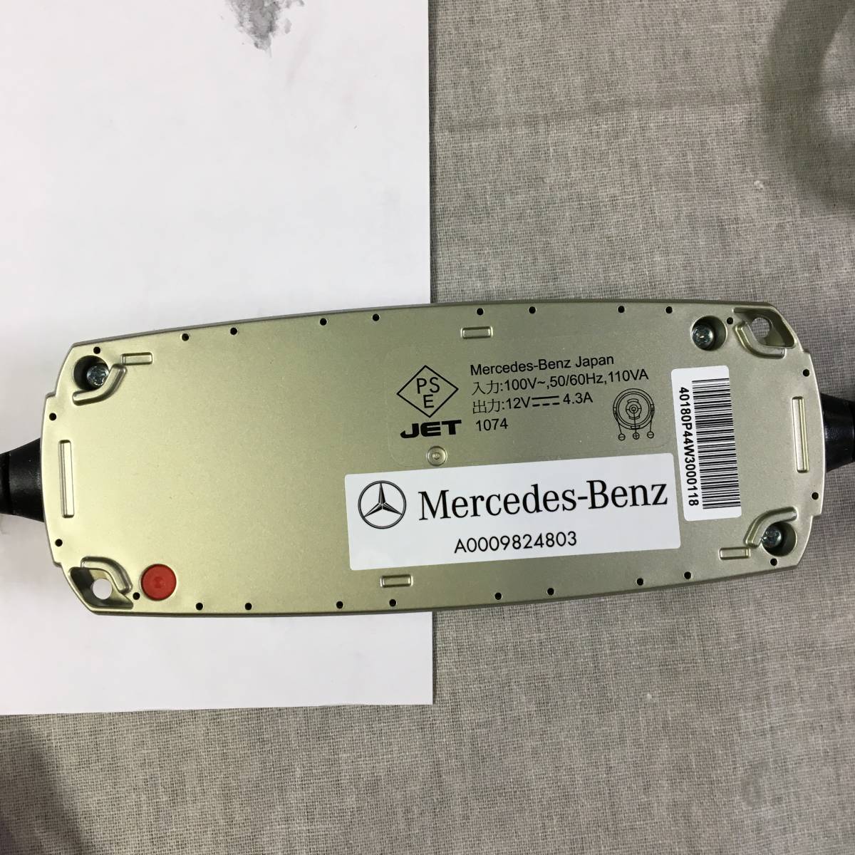 ベンツ 即日出荷 バッテリー チャージャー 常時 純正 Mercedes-Benz 