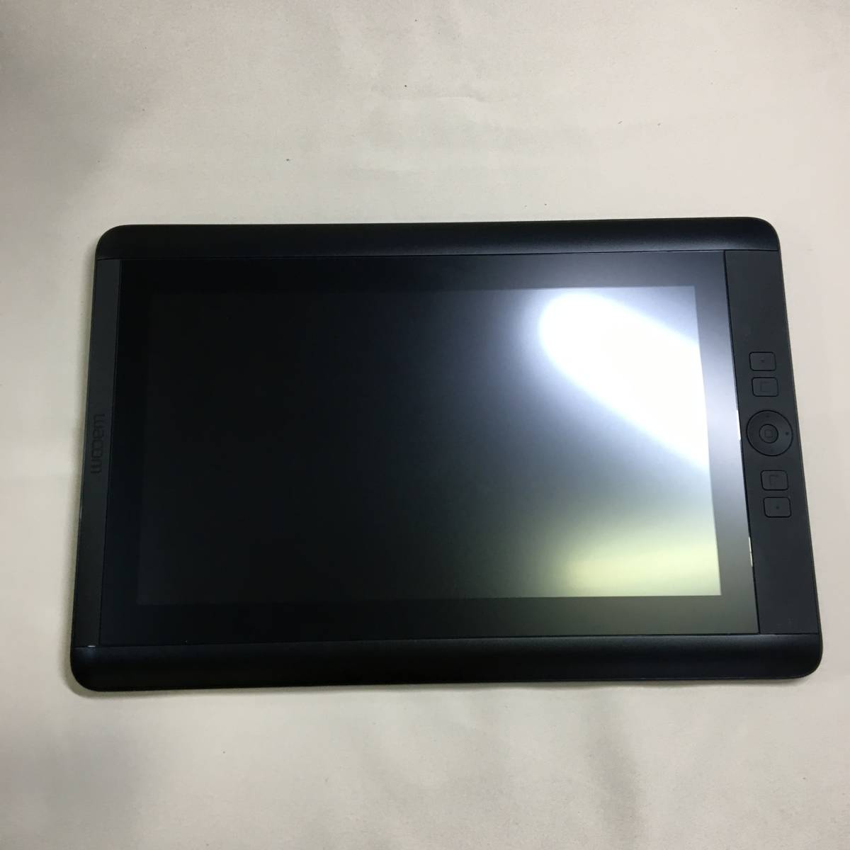 ワコム Wacom 液タブ 液晶ペンタブレット 0 ｜ワコムタブレットサイト
