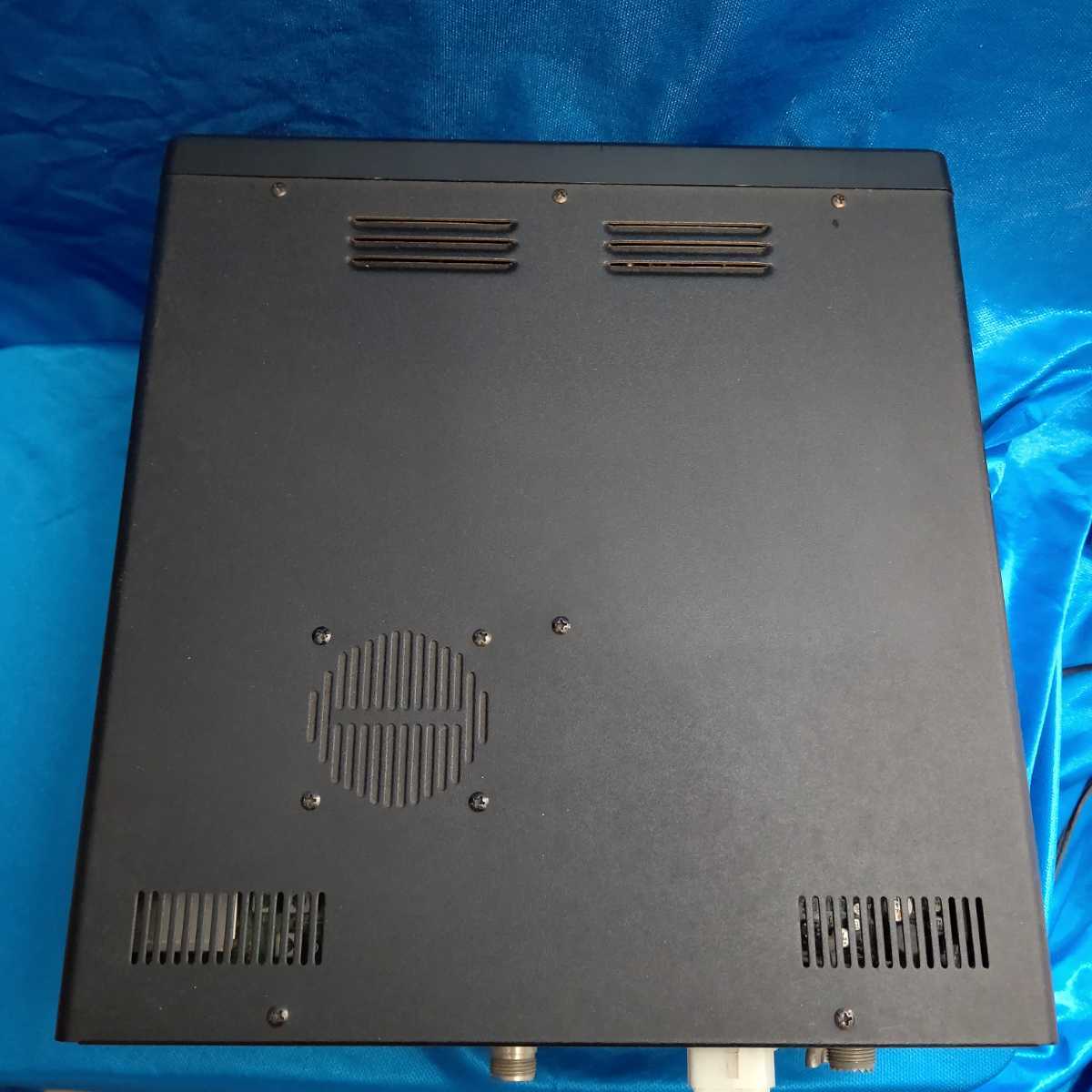 ICOM IC-R8500 スピーカー付属_6