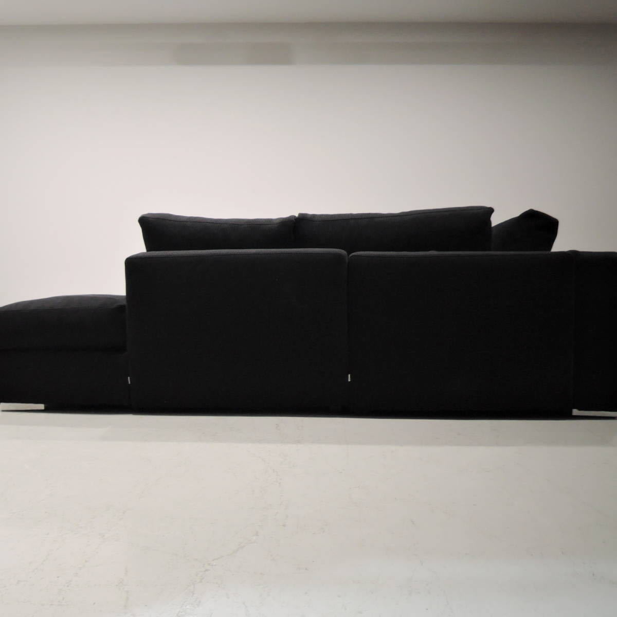 展示品 / BoConcept / ボーコンセプト / Cenova / セノーヴァ / コーナーソファ / カウチソファ / 神奈川県 / 直接引き渡し可