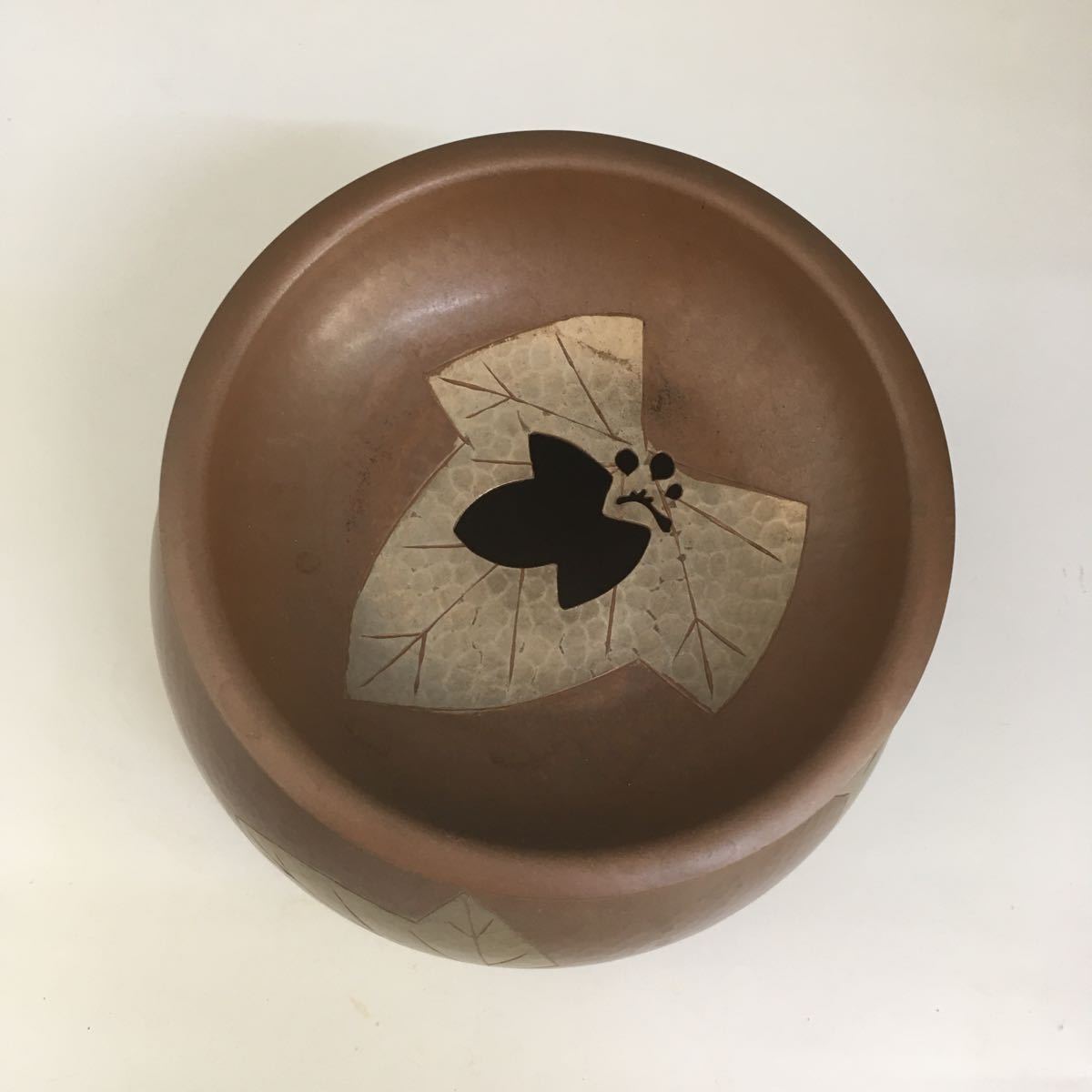 玉川堂 茶こぼし 建水 茶道具 葉紋 銅製 銅製 売買されたオークション情報 Yahooの商品情報をアーカイブ公開 オークファン Aucfan Com