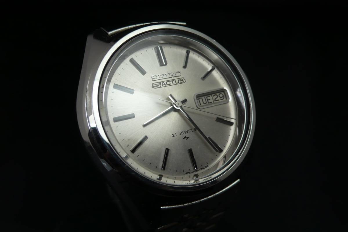 SEIKO】セイコー 5ACTUS 5アクタス 21 JEWELS デイデイト 7019-7060 