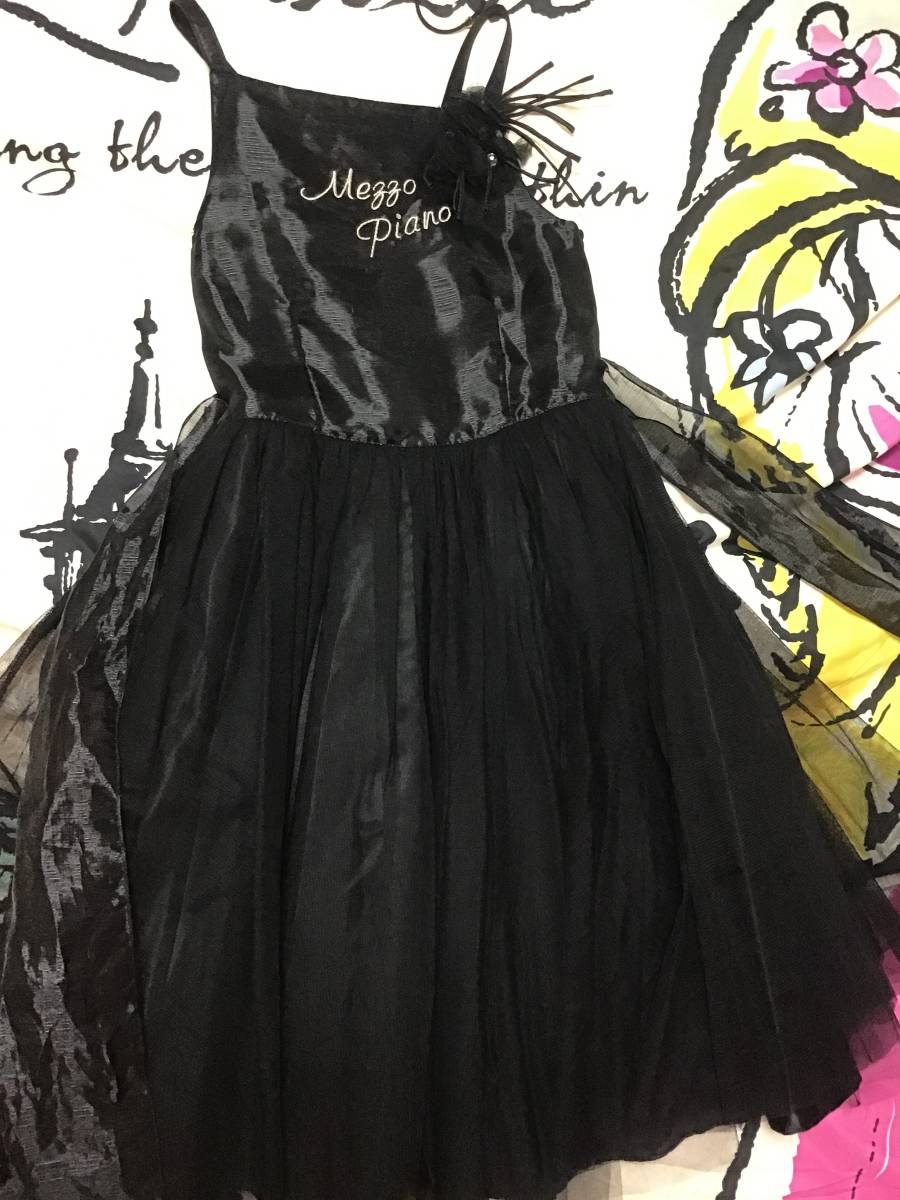 ドレス130cm黒メゾピアノ 130 125 134cm 売買されたオークション情報 Yahooの商品情報をアーカイブ公開 オークファン Aucfan Com