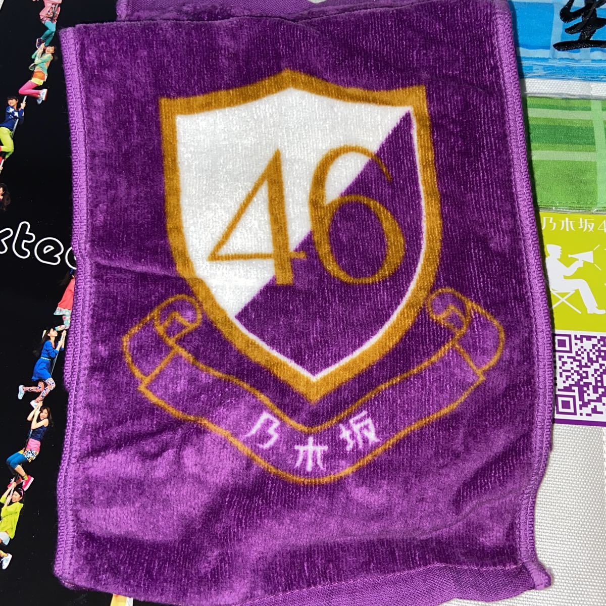 乃木坂46 マフラータオル Sixteen Principol パンフレット ハチマキ 生駒里奈 斎藤飛鳥 西野七瀬 橋本奈々未 白石麻衣 生田絵梨花 乃木坂46 売買されたオークション情報 Yahooの商品情報をアーカイブ公開 オークファン Aucfan Com