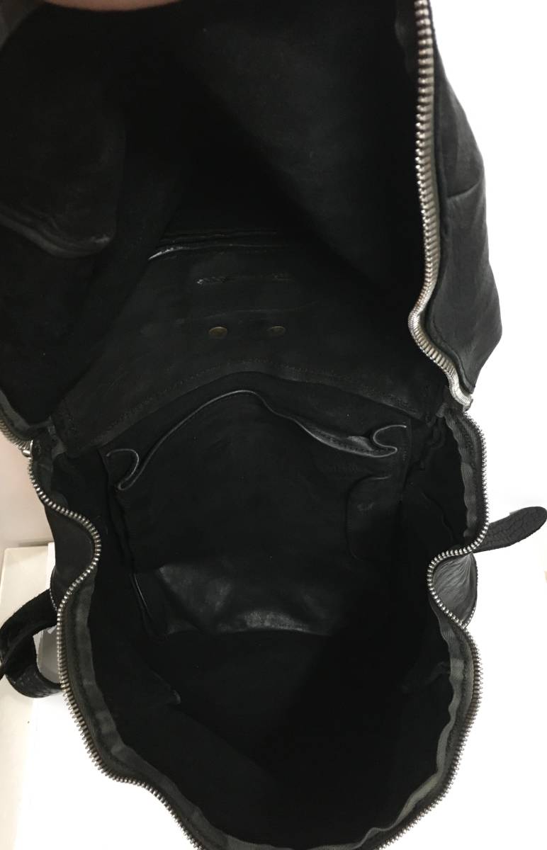 GUIDI グイディ レザーバックパック 黒 リュックサック 鞄 【公式通販】