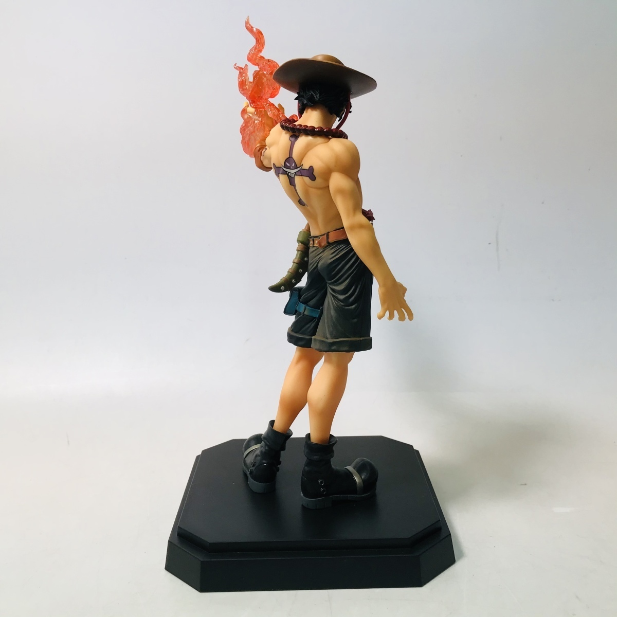 品 一番くじ ワンピース 熱き絆編 A賞 サボフィギュアメラメラver B賞 エース 2種セット ポートガス D エース 売買されたオークション情報 Yahooの商品情報をアーカイブ公開 オークファン Aucfan Com