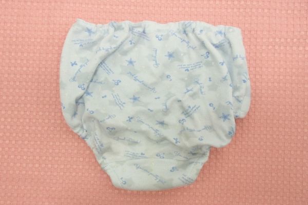 R2 0438 Js 小4 Lv 5 水色 リボン 星柄 女児ショーツ ちびぱんパンツ 学生 おススメ 下着 女の子140 ロリ 訳あり 整理品 エコ 140 135 144cm 売買されたオークション情報 Yahooの商品情報をアーカイブ公開 オークファン Aucfan Com