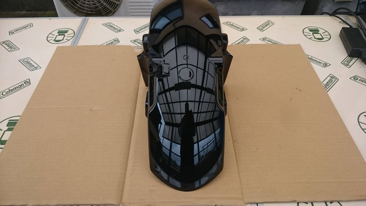 XSR900 フロント フェンダー 純正番号；B90-21511 1回取付け走行のみ(中古) ホースクランプ付_4