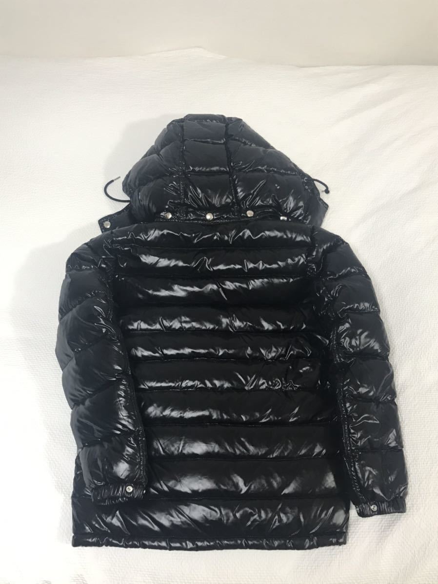 美品 白洋舎クリーニング済 モンクレール×マスターマインド MONCLER 
