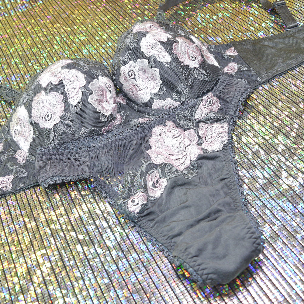 新品，最新作 1円祭 MDS74‐6 #サルート BTJ552 Dカップ：70&times;88 M 高級グレー＆薔薇 美魔女ランジェ エロ尻T PBセット &acute;` タンス整理ECO(70)｜売買されたオークション情報、yahooの商品情報をアーカイブ公開 ブラジャー、ショーツ