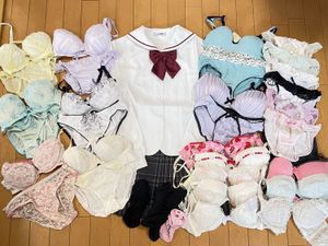 タンス整理品のYahoo!オークション(旧ヤフオク!)の相場・価格を見る
