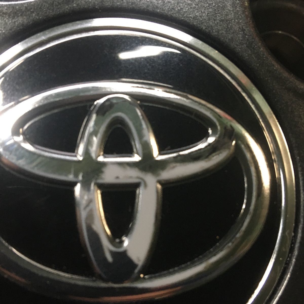 トヨタ　エスクァイア　15インチ純正アルミホイール、タイヤ　１本　送料込_5