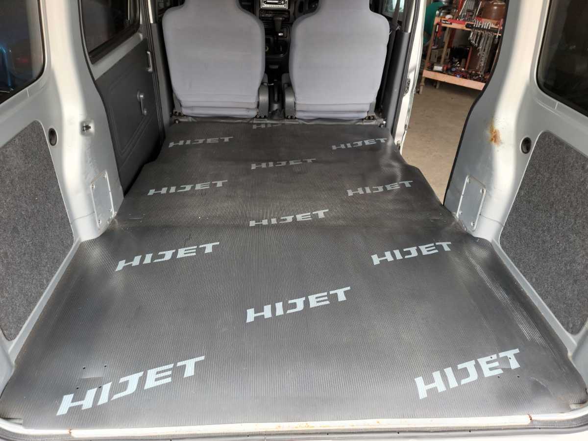 S3v ダイハツ ハイゼット カーゴ 荷室 マット ゴムマット トランクマット 純正オプション リア ダイハツ用 売買されたオークション情報 Yahooの商品情報をアーカイブ公開 オークファン Aucfan Com