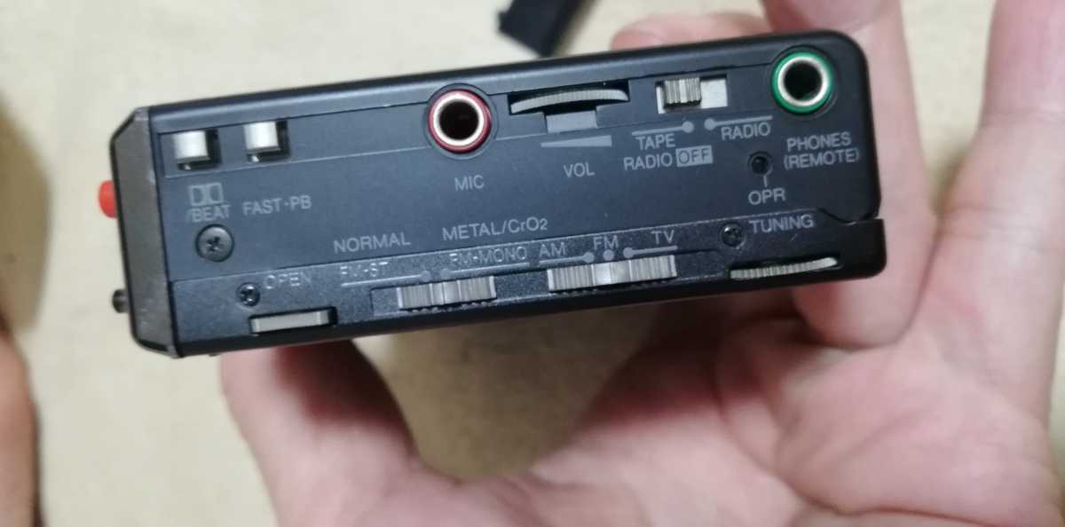 TOSHIBA Walky KT-RS40 ステレオラジオカセットレコーダー Walky - TOSHIBA KT-RS40 東芝 メルカリ walky ステレオラジオカセット