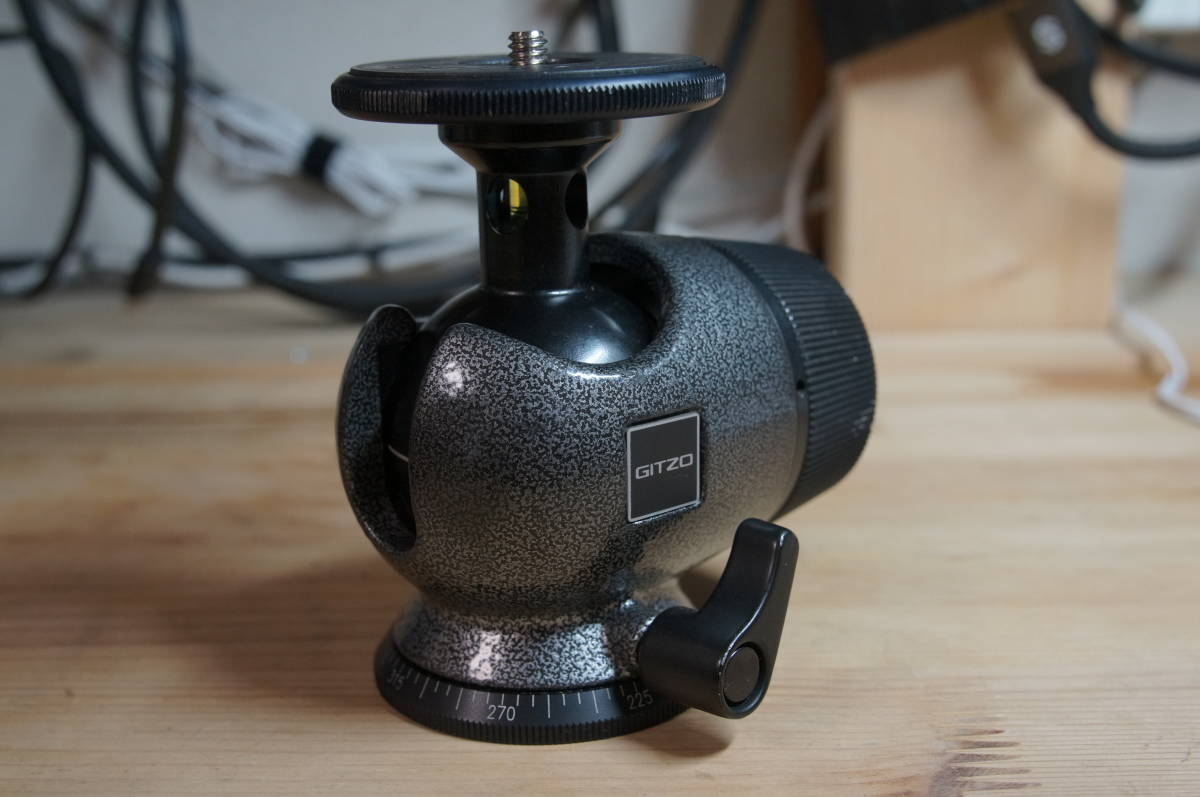 GITZO GH2780QRセンターボール雲台 美品 GITZO GH2780QR ジッツオ センターボール雲台 イタリア製 2型QD 2型QR