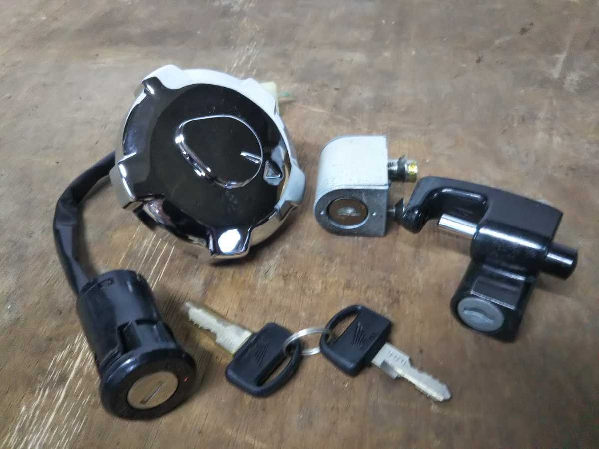確認用2 APE100 APE50 エイプ50⁄100 0 PARTS エイプ50/100☆純正キーセット☆
