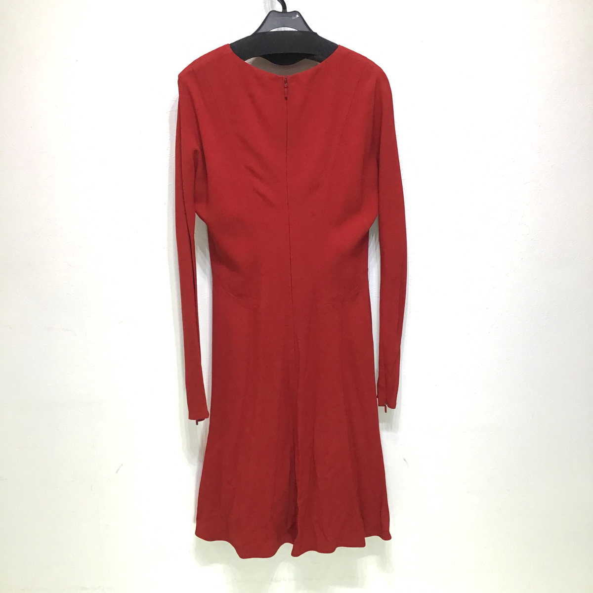 Gucci グッチ 長袖 ワンピース ドレス イタリア製 赤 40 F3 13 ワンピース ロング 売買されたオークション情報 Yahooの商品情報をアーカイブ公開 オークファン Aucfan Com