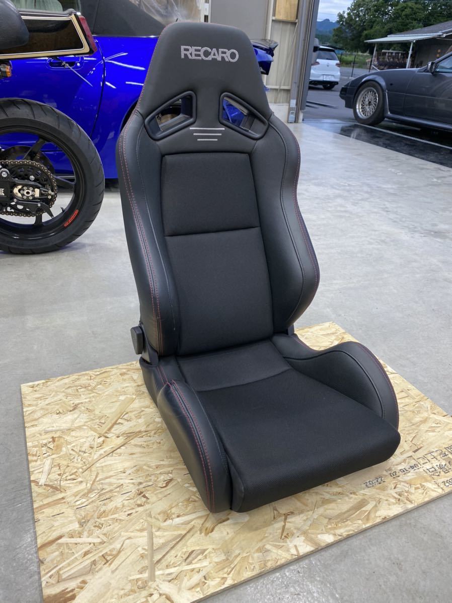 RECARO レカロ SR-7 LASSIC2 ラシック2 BK/BK レッドステッチ 赤 ブラックレザー セミバケットシート 1脚 SR7 保証書付き