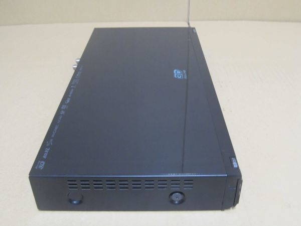 全国無料，最新作 Panasonic DMR-BZT800 ブルーレイレコーダー 新品