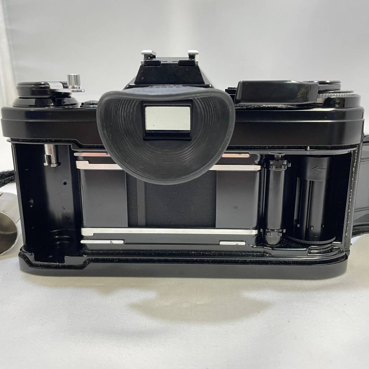 AE-1 Canon キャノン 1円～最落なし 50mm 1:1.8レンズ付き 35mmフィルム