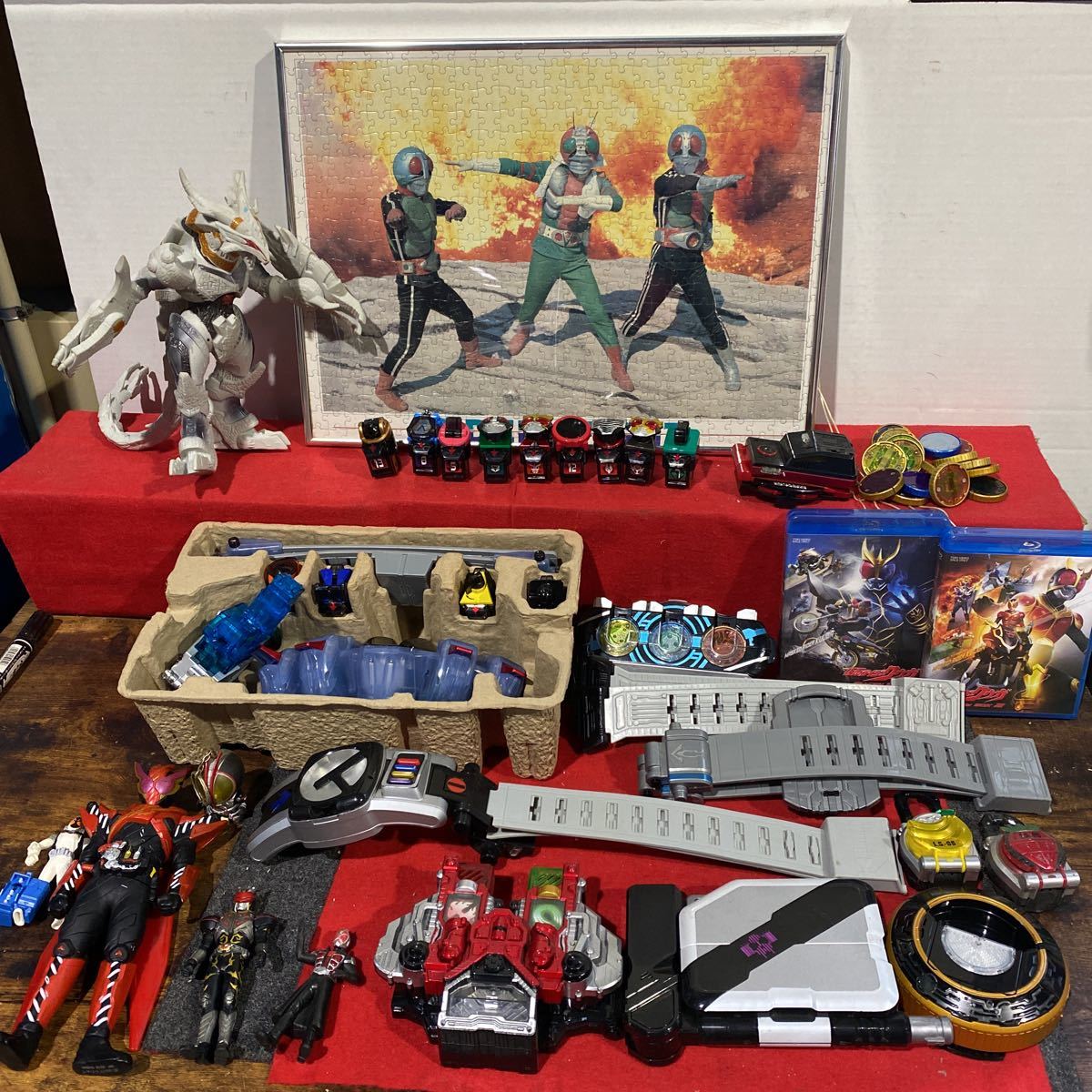 0503 23 仮面ライダー フォーゼ 仮面ライダーキバ 変身ベルト おもちゃ まとめて 仮面ライダー 売買されたオークション情報 Yahooの商品情報をアーカイブ公開 オークファン Aucfan Com