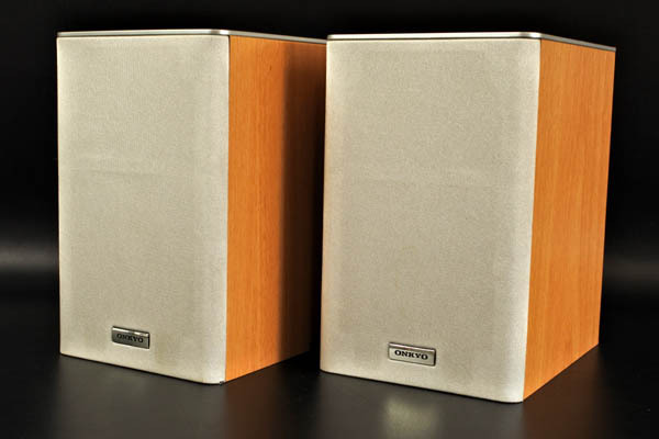 ▽ONKYO オンキョー CDレシーバーシステム CR-U3 Bluetooth対応 コンポ