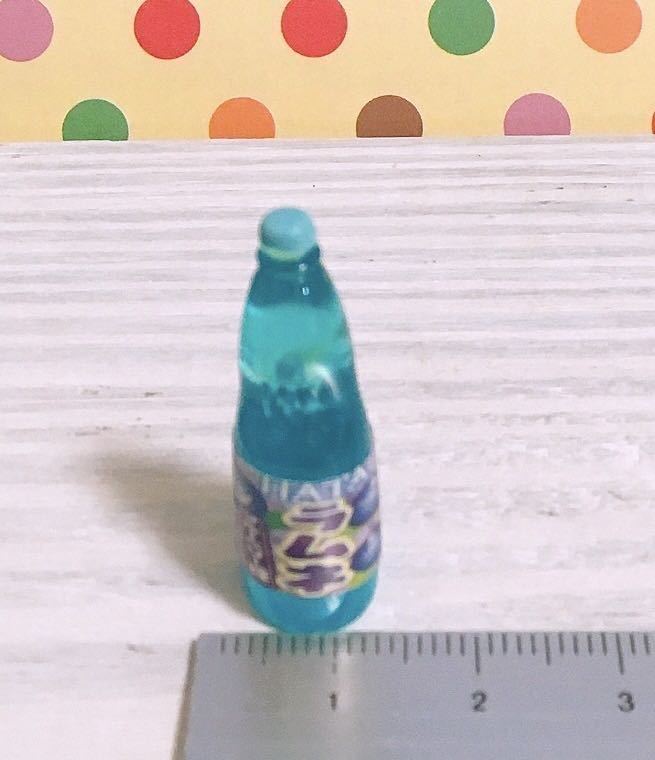 レトロな ラムネ瓶ジュース風 ボトル 4個セット ミニチュア ドールハウス プラスチック製品 昭和レトロ ドールハウス 売買されたオークション情報 Yahooの商品情報をアーカイブ公開 オークファン Aucfan Com レトロな ラムネ瓶ジュース風 ボトル 4個セット ミニチュア ドールハウス プラスチック製品 昭和レトロ ドールハウス 売買されたオークション情報 Yahooの商品情報をアーカイブ公開 オークファン Aucfan Com