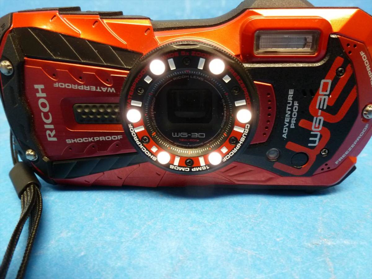 希少色】RICOH WG-30 赤 コンパクトデジタルカメラ