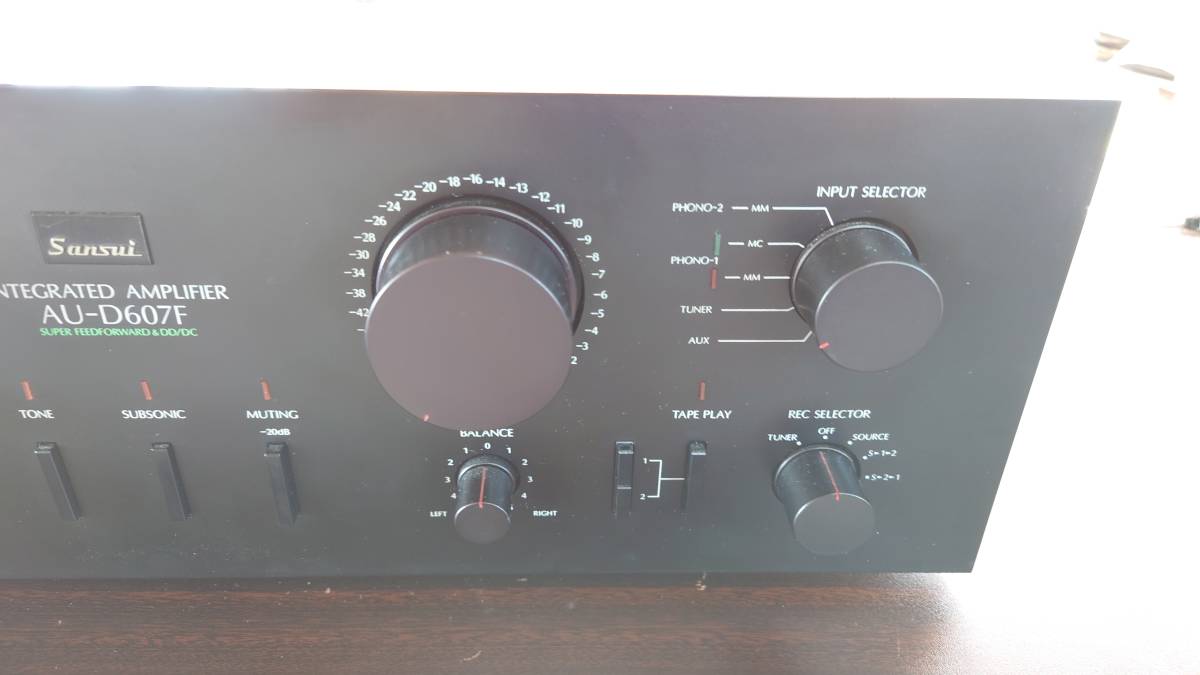サンスイ SANSUI プリメインアンプ AU-D607F 【動作品