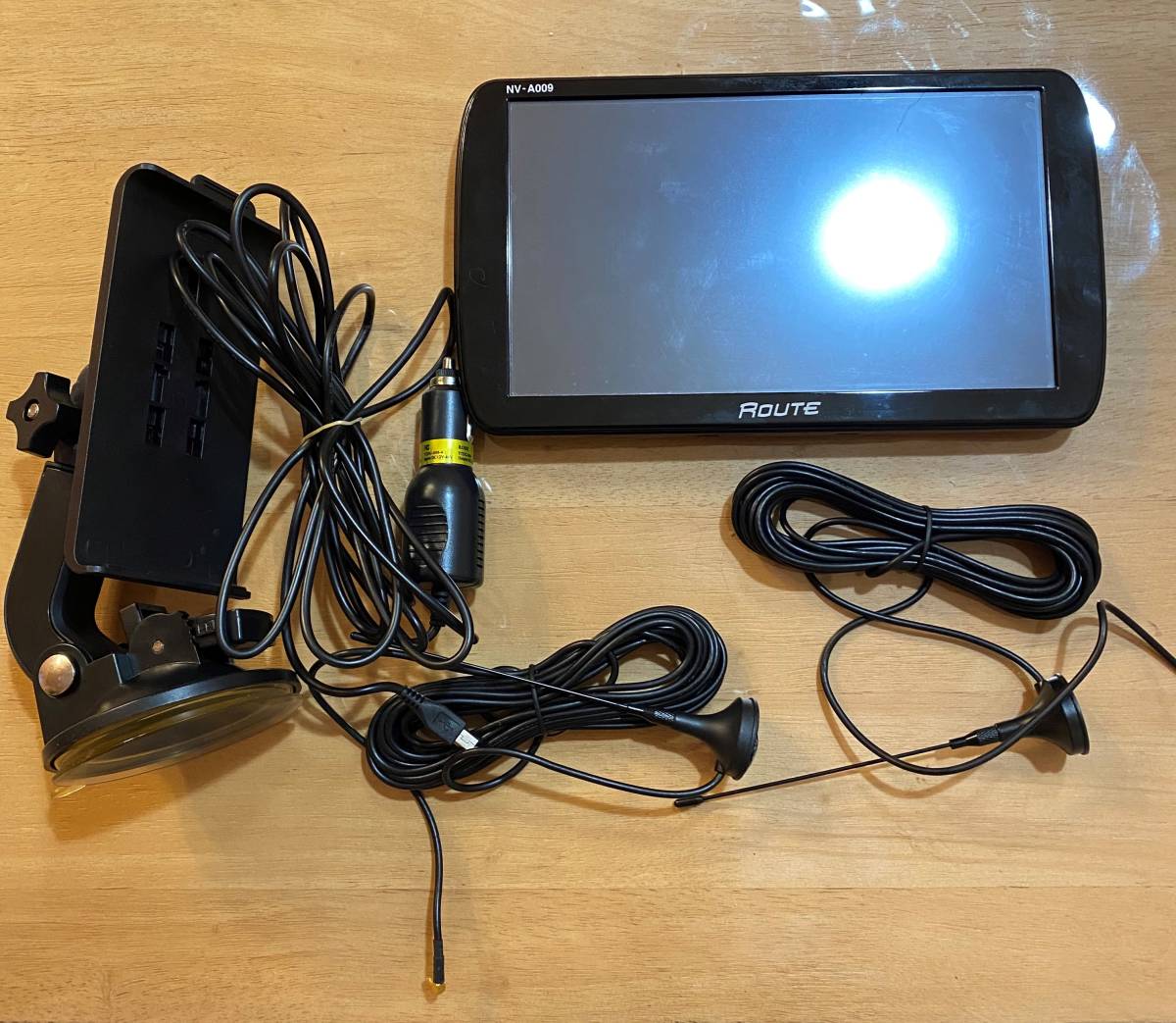 中古 通販 MAXWIN ポータブルナビ カーナビ 9インチ 送料無料 【公式通販】