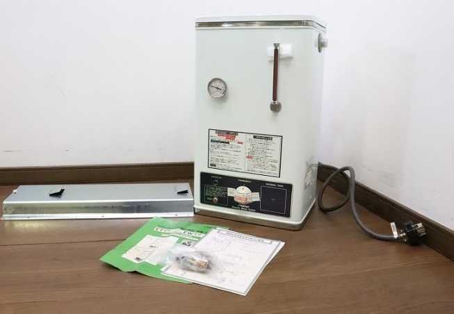即納 未使用品 日本イトミック◇小型電気温水器◇屋内用◇3相200V EW 