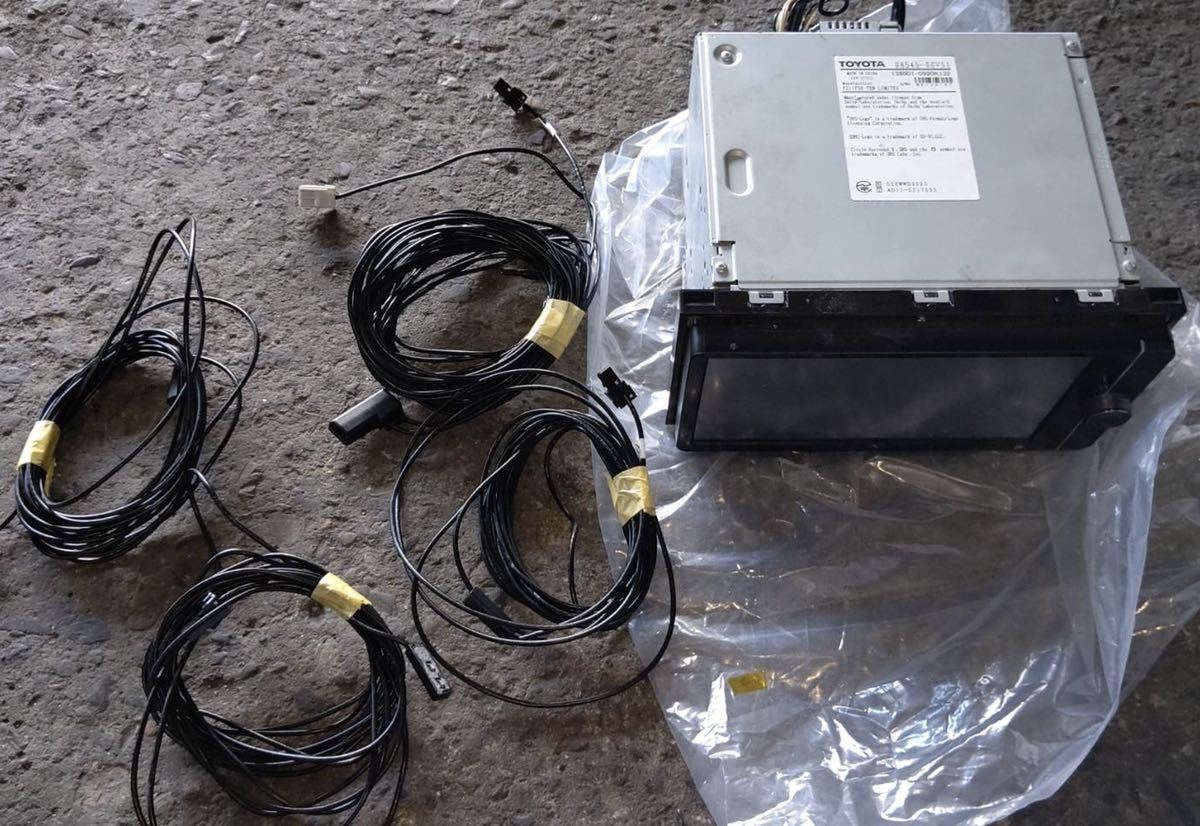 トヨタ純正SDナビ NSZT-W62G フルセグTV/DVD/CD/MP3/SD/Bluetooth/DS