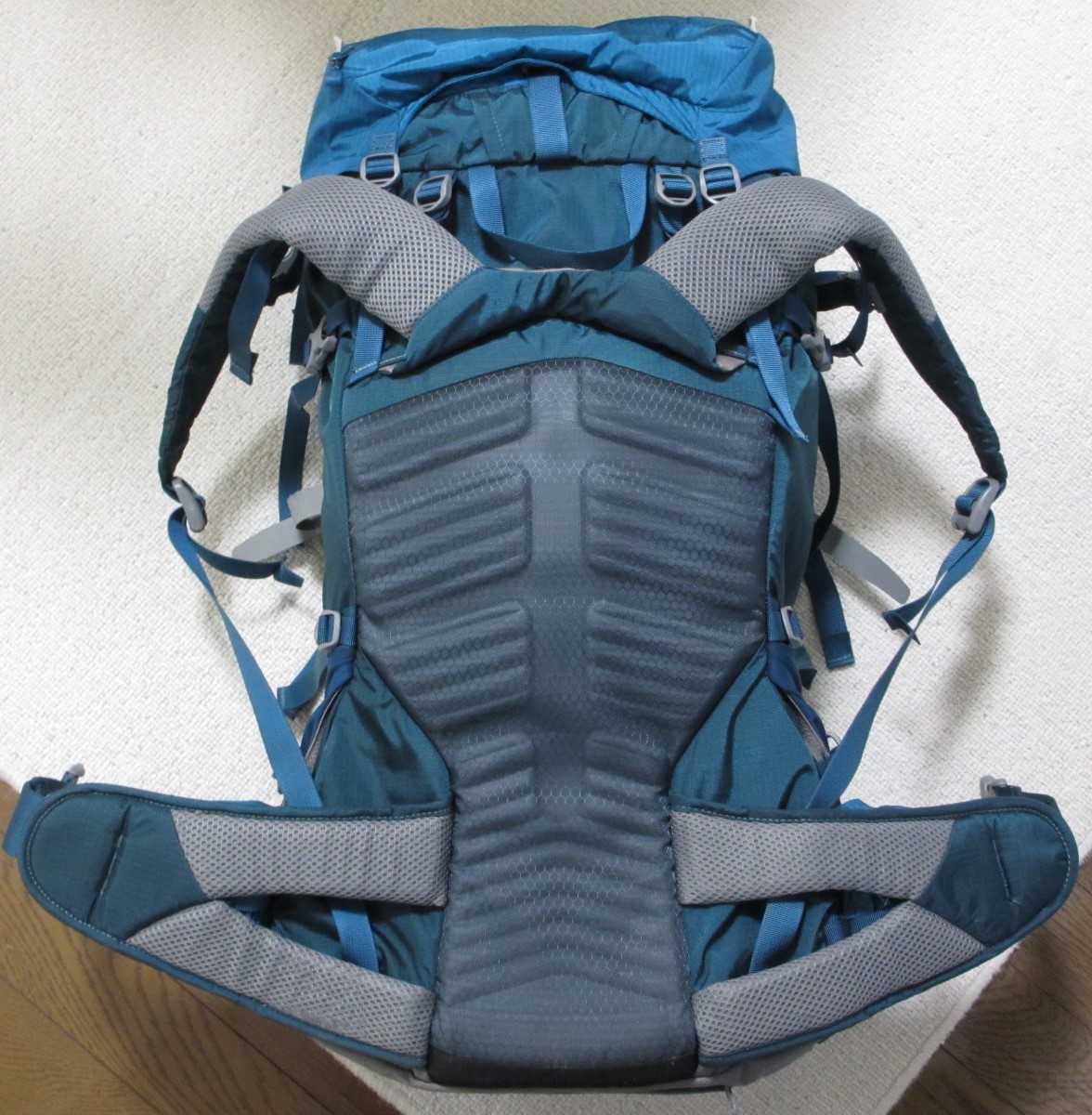 アウトドア 【美品！】モンベル チャチャパック 40L Women's