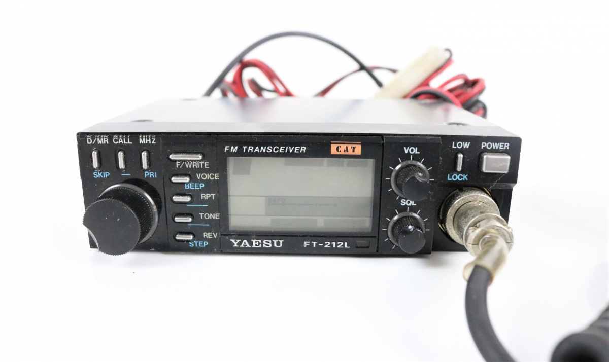 八重洲 YAESU ヤエス FT-212L トランシーバー 無線機 動作未確認