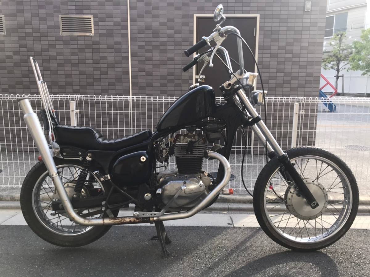 エストレヤ カスタム 売り切り！１円スタート！BJ250A！ノーマル！キャブ車！エンジン始動確認済！レストアベース！全国配送可能！福岡佐賀 カワサキ エストレヤRSカスタム 売り切り！１円スタート！☆始動動画有 ほぼノーマル ＢＪ２５０Ａ型２００５年 エストレヤRS?&frasl;エストレアRS?(BJ250A)☆中古☆カスタムシート
