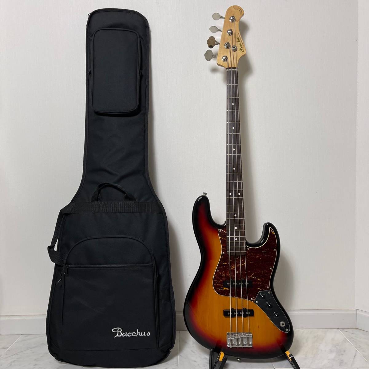 Bacchus | バッカス（Bacchus） 日本製ハンドメイドベース Hand 