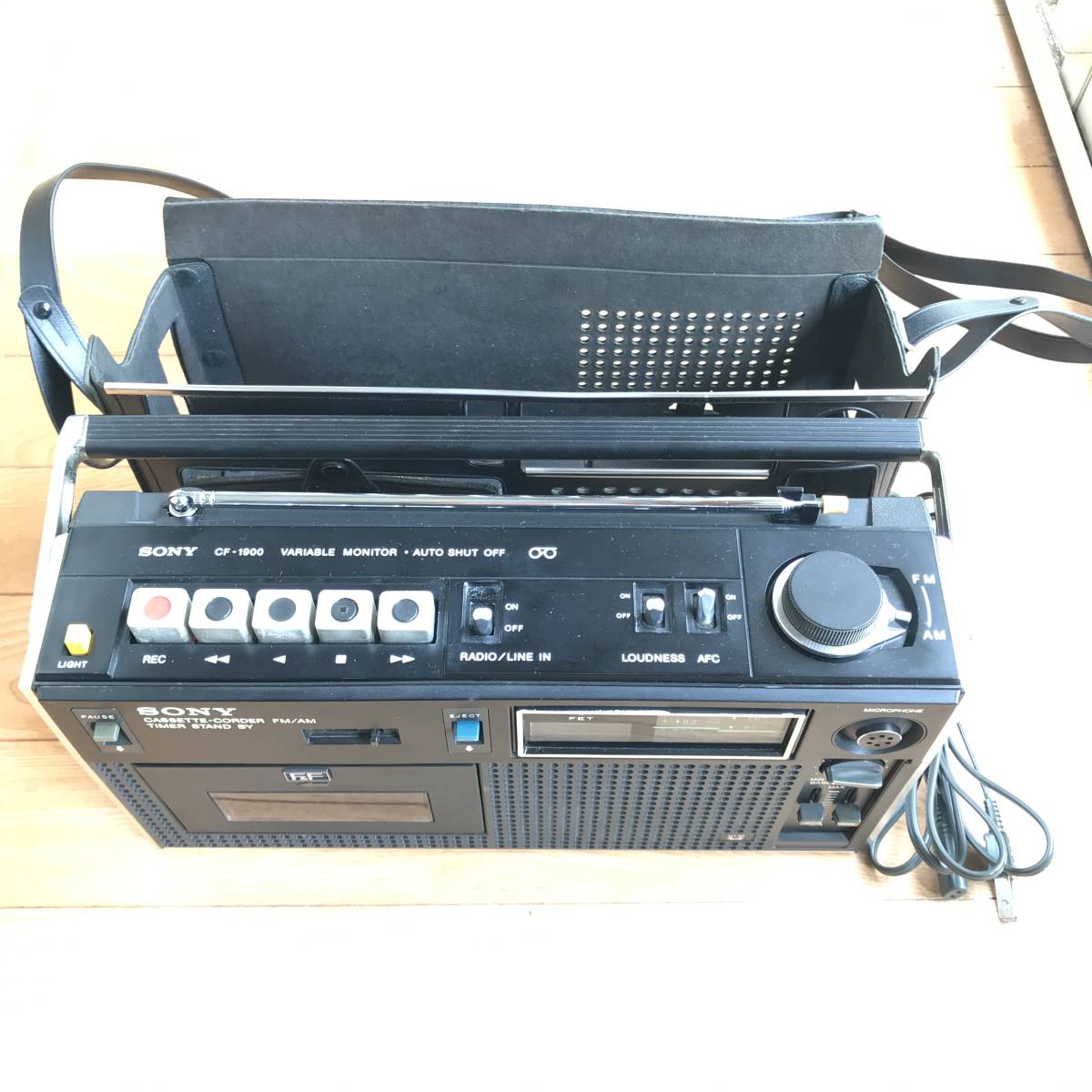 SONY CF-1900 ラジカセ ソニー - カセットレコーダー ラジオ 昭和