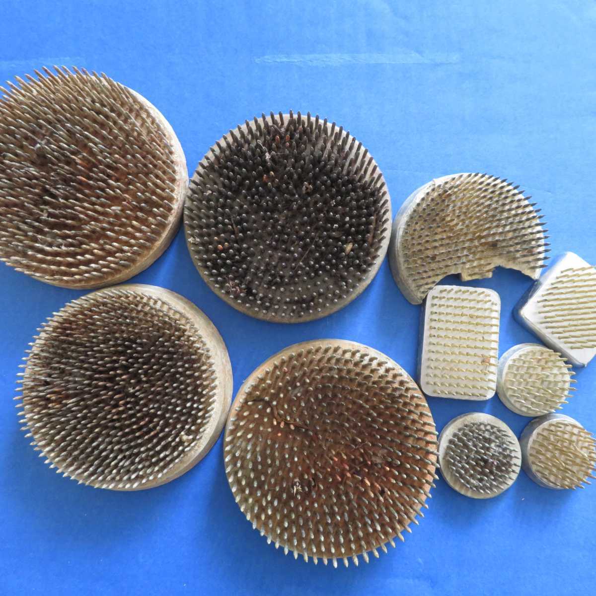 剣山 大小セット 生け花 花器 生花 売買されたオークション情報 Yahooの商品情報をアーカイブ公開 オークファン Aucfan Com 剣山 大小セット 生け花 花器 生花 売買されたオークション情報 Yahooの商品情報をアーカイブ公開 オークファン Aucfan Com