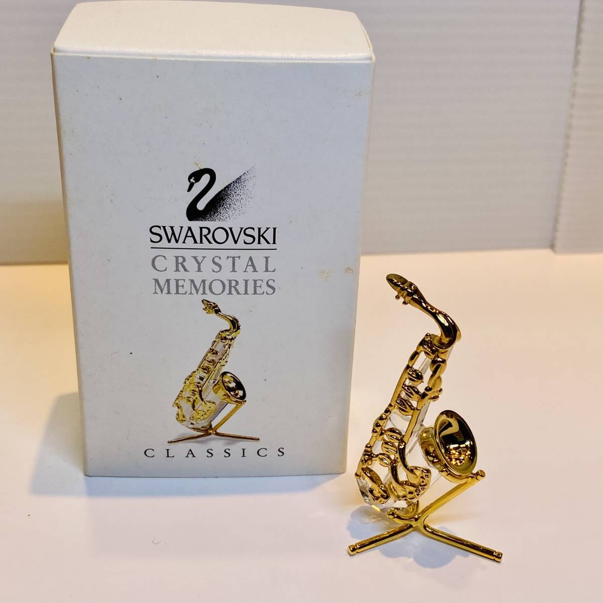SWAROVSKI スワロフスキー CRYSTAL MEMORIES クリスタルメモリーズ