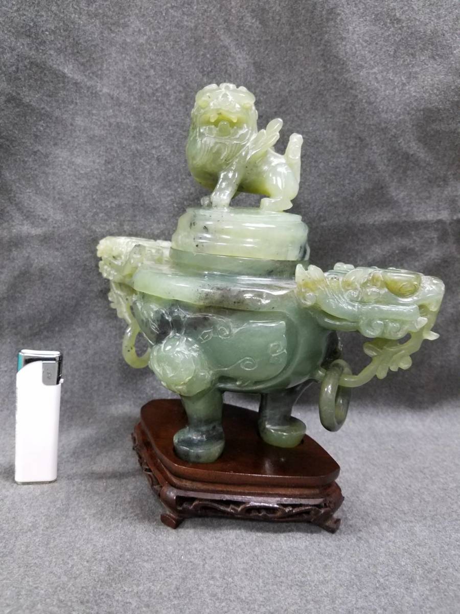 Yahoo!オークション - 0003 極上 中国古玩 唐物 石彫刻 玉製 翡翠 獅子