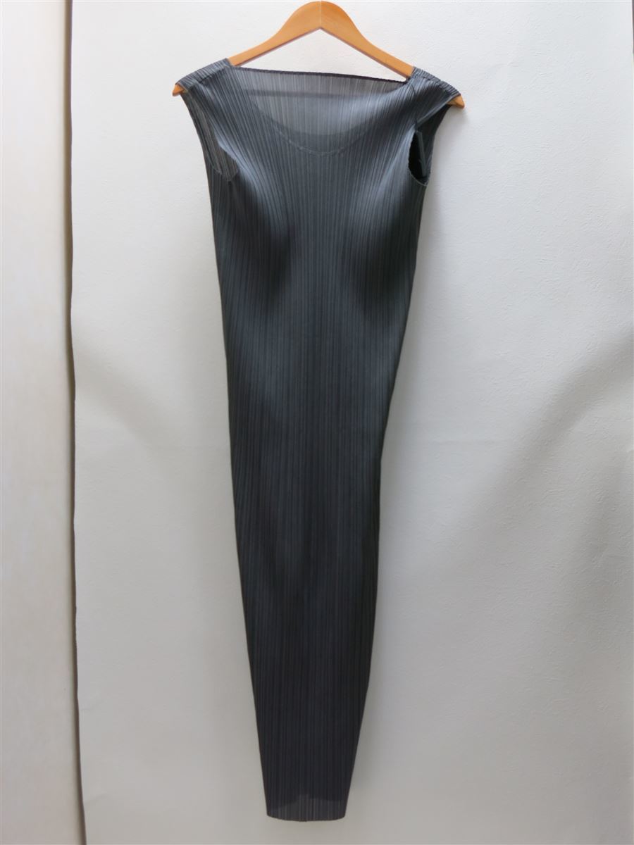 PLEATS PLEASE ISSEY MIYAKE◇プリーツノースリーブワンピース/2